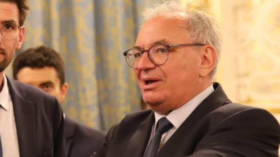 Détournement de fonds publics : grosse amende et prison requises contre l'ancien député Bernard Perrut Détournement de fonds publics : grosse amende et prison requises contre l'ancien député Bernard Perrut