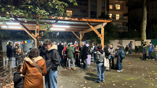 Lyon : les familles hébergées dans l'ancienne école Montel vont être prises en charge par l'Etat et la mairie