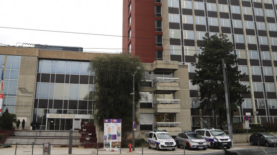 Vénissieux : et maintenant une plainte contre une subvention pour l'association dirigée par un directeur de la Ville Vénissieux : et maintenant une plainte contre une subvention pour l'association dirigée par un directeur de la Ville