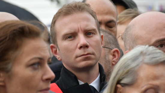 Lyon : un député trop proche de la Macronie bientôt exclu des Républicains ?