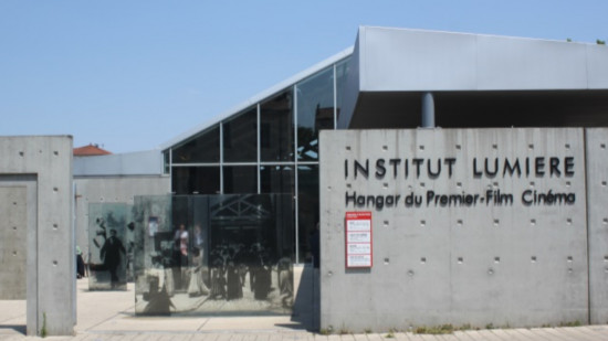 Cette semaine à Lyon, le traditionnel remake du film des frères Lumière Cette semaine à Lyon, le traditionnel remake du film des frères Lumière