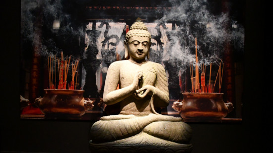 Lyon : la Sucrière se met aux couleurs du Japon !