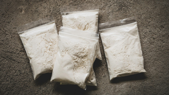 Huit interpellations, 4 kilos d'héroïne et un fusil à pompe : coup de filet près de Lyon Huit interpellations, 4 kilos d'héroïne et un fusil à pompe : coup de filet près de Lyon