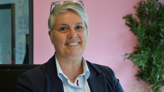 Anne Brugnera : "Je porte des réformes raisonnables et qui touchent le quotidien des Français"