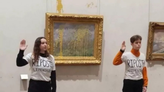 Relaxées pour avoir jeté de la soupe sur un tableau à Lyon : le parquet fait appel