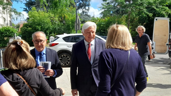 Législatives : 30 ans après son dernier mandat, Marc Fraysse veut "rendre à Villeurbanne" ce qu’elle lui a donné