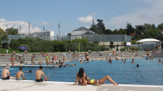 Lyon : bagarre générale à la piscine Jean Mermoz, trois blessés Lyon : bagarre générale à la piscine Jean Mermoz, trois blessés