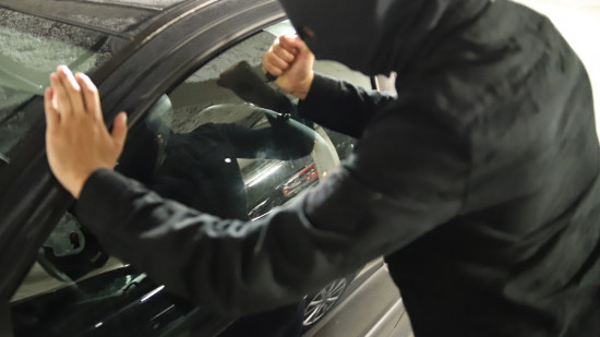 Villeurbanne : un voleur condamné six mois après, rattrapé par son ADN Villeurbanne : un voleur condamné six mois après, rattrapé par son ADN