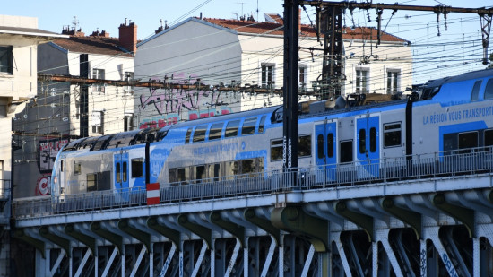 Orages : reprise "très progressive" du trafic TER entre Lyon et Grenoble
