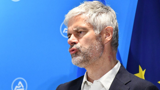 Région Auvergne-Rhône-Alpes : l’opposition signale à la justice une étude d’opinion sur Laurent Wauquiez