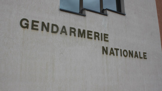 Près de Lyon : 10 mois de prison pour avoir tenté de fuir les gendarmes Près de Lyon : 10 mois de prison pour avoir tenté de fuir les gendarmes