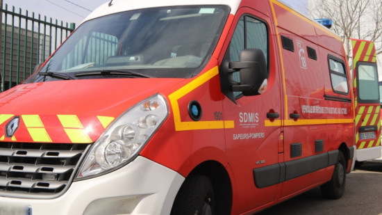 Près de Lyon : une adolescente percutée par une voiture 