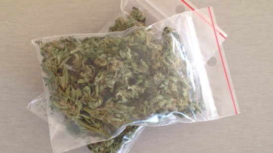 Vénissieux : la police saisit 7,5 kg de cannabis dans un appartement Vénissieux : la police saisit 7,5 kg de cannabis dans un appartement