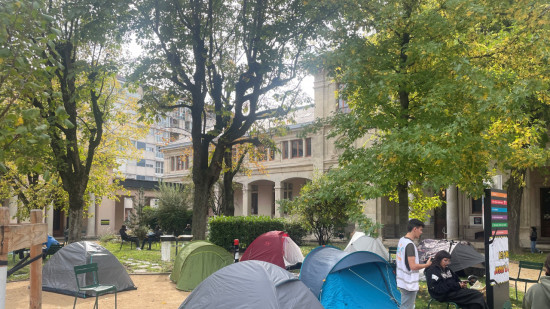 Les sans-facs évacués du campus des berges du Rhône, un nouveau rassemblement ce mercredi à Lyon Les sans-facs évacués du campus des berges du Rhône, un nouveau rassemblement ce mercredi à Lyon
