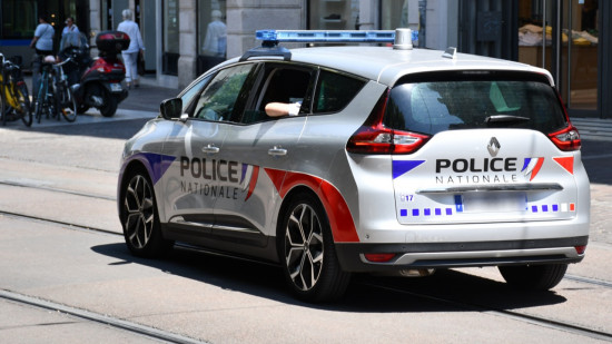 Près de Lyon : deux squatteuses mineures relâchées dans la nature Près de Lyon : deux squatteuses mineures relâchées dans la nature