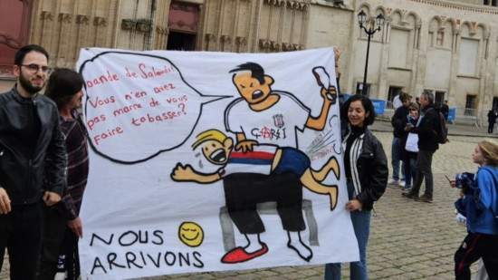 Des supporters turcs à Lyon, les premières provocations avant OL-Besiktas