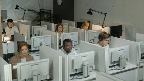 Démarchage téléphonique illégal : 50 000 € d’amende infligée à un centre d’appel marocain par la DDPP du Rhône