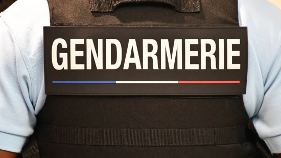 L’enfant de huit ans défenestré à Villefontaine n’a pas survécu