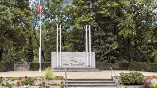 Bron : le monument en mémoire des fusillés vandalisé par un tag anti-Israël