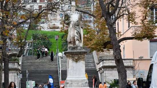 Lyon : une plaque à venir sur la statue du Sergent Blandan, la rue Bugeaud en sursis ?