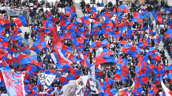 Il fait un salut nazi lors d'OL-Strasbourg : son avocat plaide l'immaturité