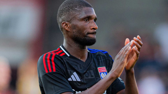 L'OL laisse filer la victoire à Reims (1-1)