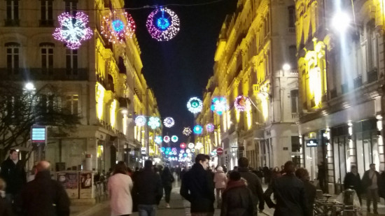 100 000 euros débloqués pour les illuminations de Noël à Lyon : My Presqu'île déçue par l'effort des écologistes