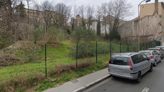 Confirmation de l'annulation de la vente d'un terrain à Lyon : la friche du Mont Sauvage restera un espace végétalisé Confirmation de l'annulation de la vente d'un terrain à Lyon : la friche du Mont Sauvage restera un espace végétalisé