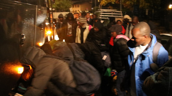 Incendie d'un squat à Caluire : 47 chambres d'hôtel débloquées, seulement 9 rescapés acceptent d'en profiter Incendie d'un squat à Caluire : 47 chambres d'hôtel débloquées, seulement 9 rescapés acceptent d'en profiter