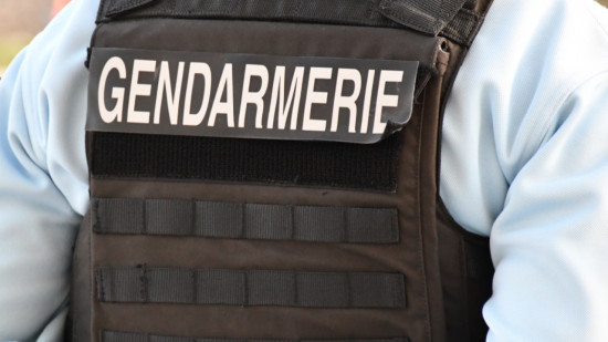 Bébé décédé à Chessy : la nourrice désormais suspectée d’homicide volontaire