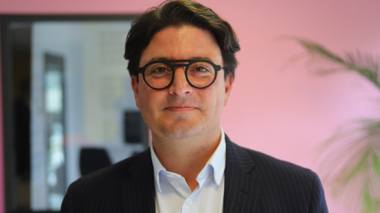 Lyon : la voiture du maire de Charly cassée à Confluence, son ordinateur dérobé