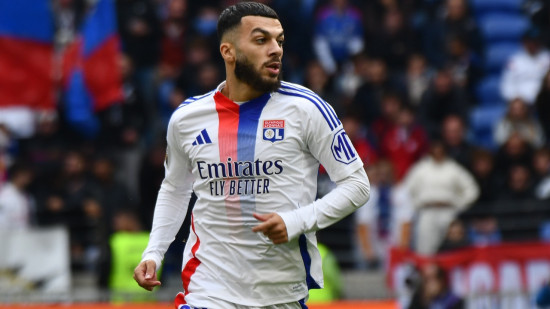 L'OL monte au créneau après le carton jaune de Georges Mikautadze face au PSG