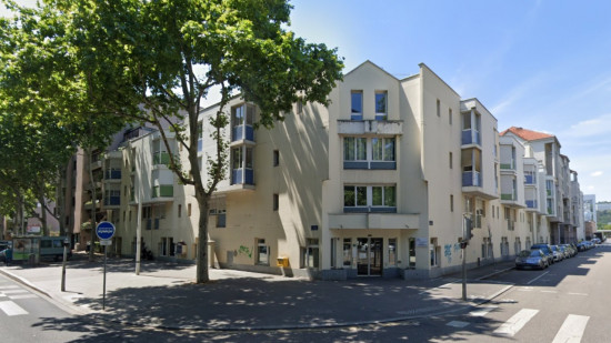 Lyon : les 160 mineurs isolés pris en charge par la mairie dans un bâtiment du boulevard Yves-Farge