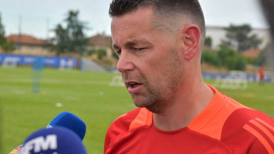 Thiago Almada annonce une arrivée à l'OL début janvier : Pierre Sage "attend l'officialisation"