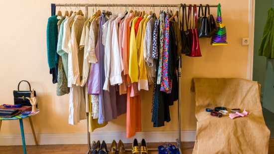 Fermeture de la Cité des Halles à Lyon : une boutique organise un grand déstockage