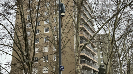 Lyon 7e : une caméra de vidéosurveillance  installée après les tags menaçants visant Grégory Doucet