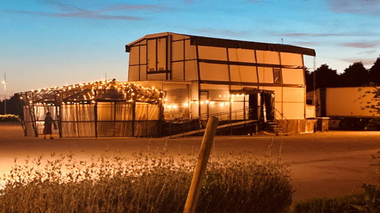 L'Opéra de Lyon sur les routes d'Auvergne-Rhône-Alpes avec son camion co-financé par la Région