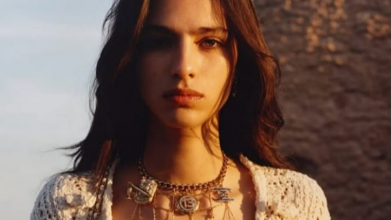 La lyonnaise Loli Bahia est devenue une star de la Fashion Week