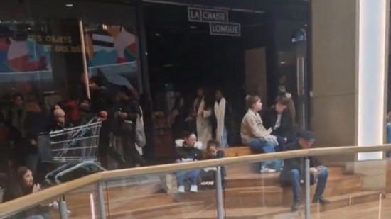 Panne d’électricité à la Part-Dieu : des magasins plongés dans le noir