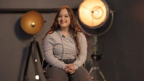 Danse avec les stars : la villeurbannaise Mayane-Sarah El Baze fait sensation pour sa première performance