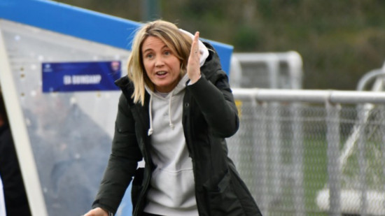 OL féminin, homosexualité dans le sport, carrière d’entraineur : Sonia Bompastor raconte sa "vie de foot" dans un livre