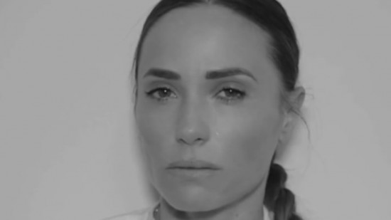 "Fuck Kanye West" : Capucine Anav et d’autres personnalités se mobilisent dans une vidéo contre l’antisémitisme