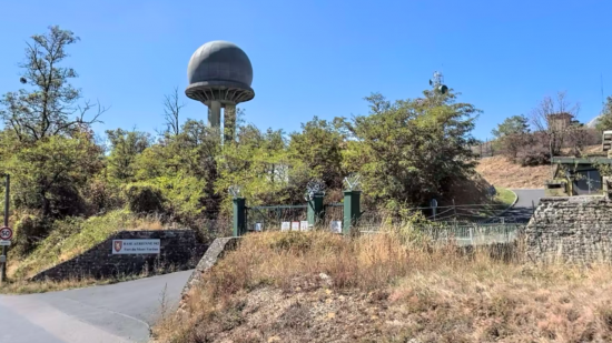 Base du Mont-Verdun : le radar “boule” bientôt démonté après 50 ans de service