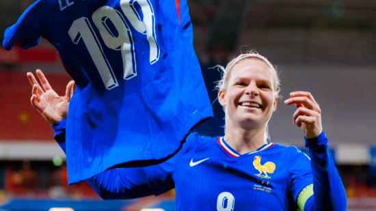 Eugénie Le Sommer (OL féminin) se paye un incroyable record en Equipe de France Eugénie Le Sommer (OL féminin) se paye un incroyable record en Equipe de France