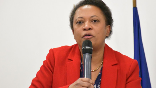 Hélène Geoffroy appelle à un "Epinay II" pour le PS et ne veut pas entendre parler de primaire pour 2027