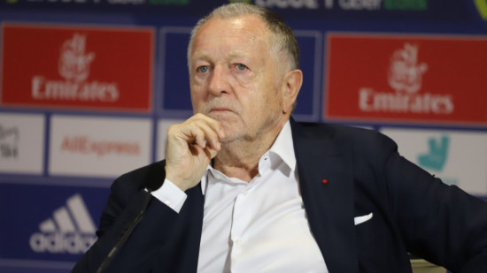 "Homme de défis et bâtisseur visionnaire" : la candidature de Jean-Michel Aulas aux municipales à Lyon poussée par un collectif "Homme de défis et bâtisseur visionnaire" : la candidature de Jean-Michel Aulas aux municipales à Lyon poussée par un collectif