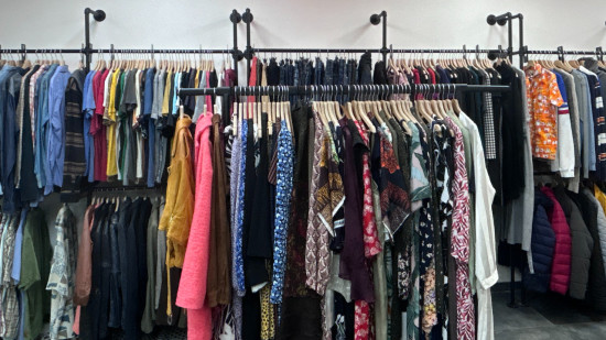 Une friperie ouvre ses portes dans le métro à Lyon