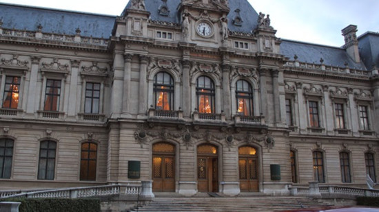 L’affaire des toilettes volées à la préfecture du Rhône définitivement classée L’affaire des toilettes volées à la préfecture du Rhône définitivement classée