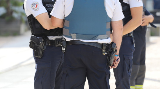 Fusillade mortelle  à Saint-Laurent-de-Mure : plusieurs interpellations après le drame