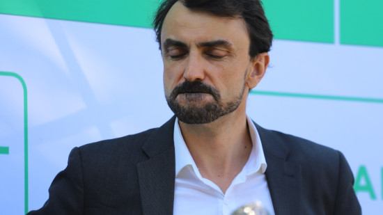 Détournement de fonds publics : Grégory Doucet et Marine Le Pen, même délit ?